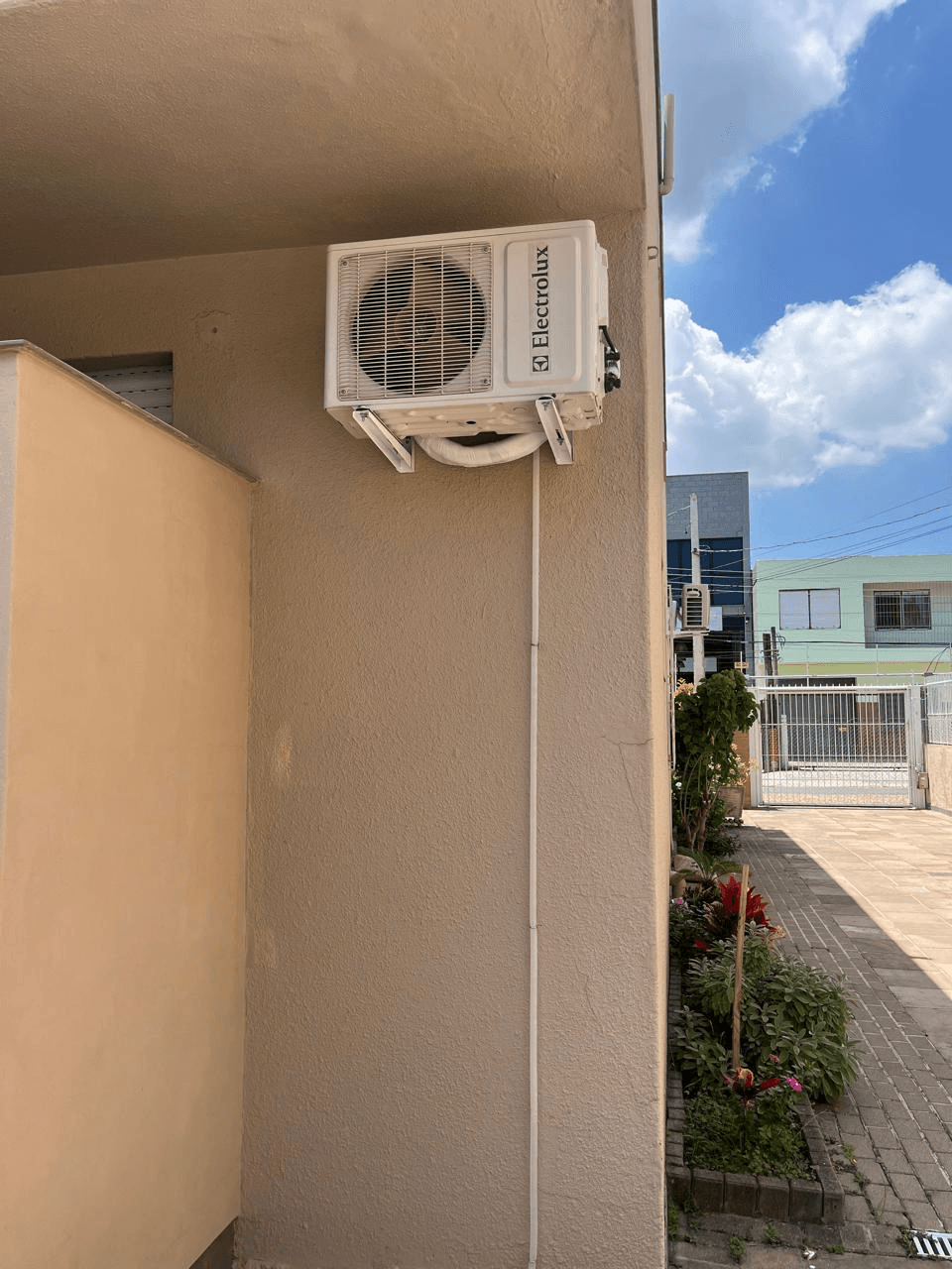 Trabalho realizado pela GS Climatização & Elétrica — projeto 12